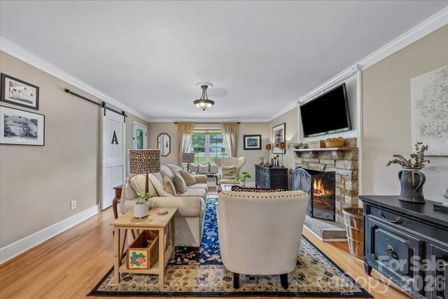 1135 Blueberry Lane, Charlotte, NC 28226