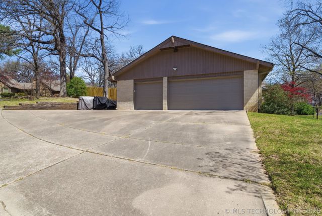 4305 E 103rd Street, Tulsa, OK 74137