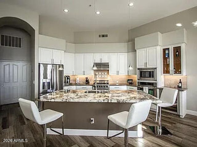7655 E STARLA Drive, Scottsdale, AZ 85255