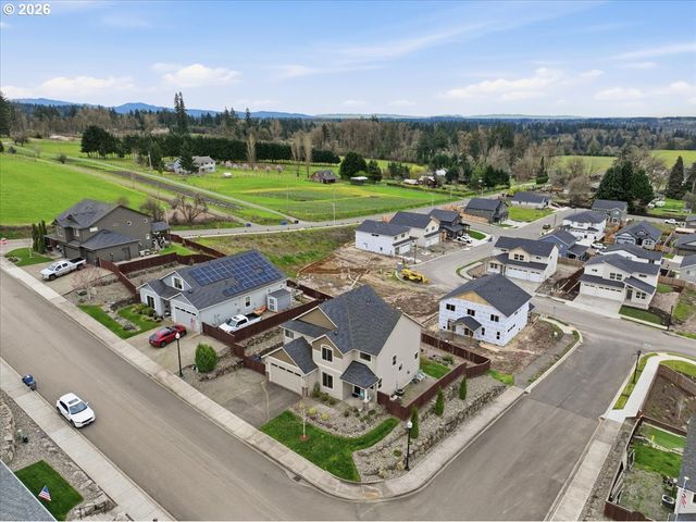 2300 E 6TH St, La Center, WA 98629