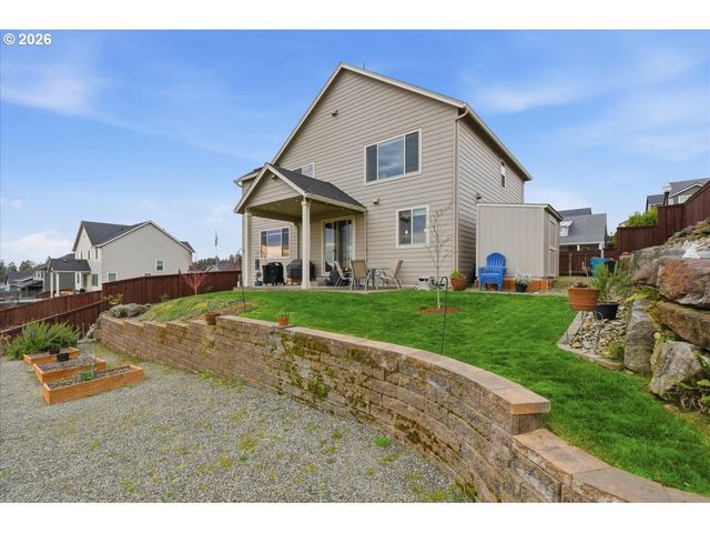 2300 E 6TH St, La Center, WA 98629