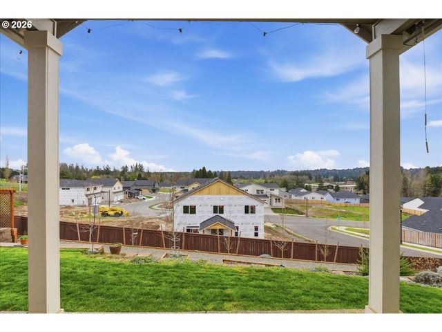 2300 E 6TH St, La Center, WA 98629