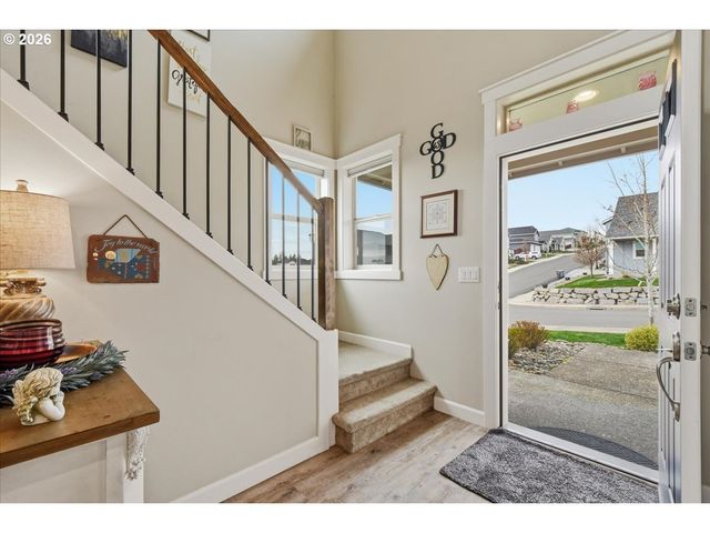 2300 E 6TH St, La Center, WA 98629