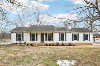 7020 Timberlake Dr, Murfreesboro, TN 37129