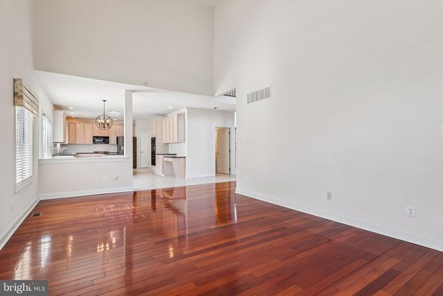 663 AUGUSTA CT, Berwyn, PA 19312