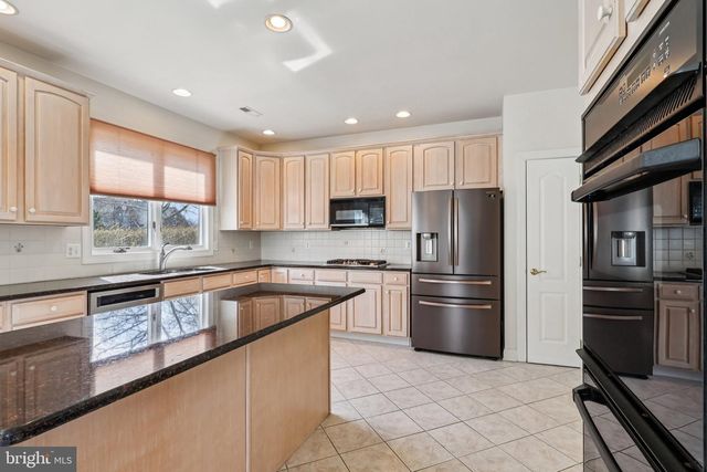 663 AUGUSTA CT, Berwyn, PA 19312