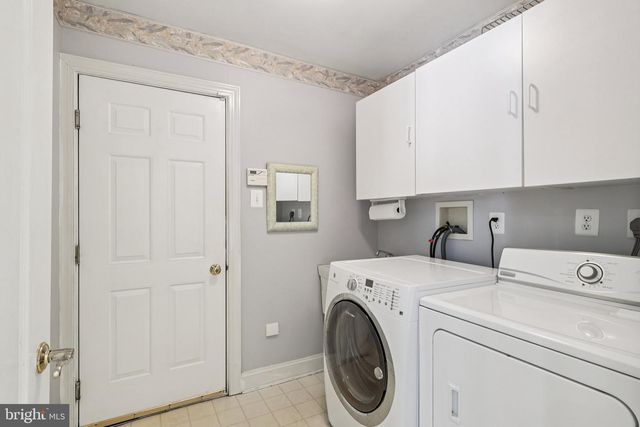 663 AUGUSTA CT, Berwyn, PA 19312