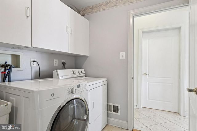 663 AUGUSTA CT, Berwyn, PA 19312