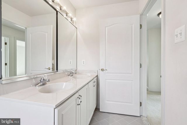 663 AUGUSTA CT, Berwyn, PA 19312