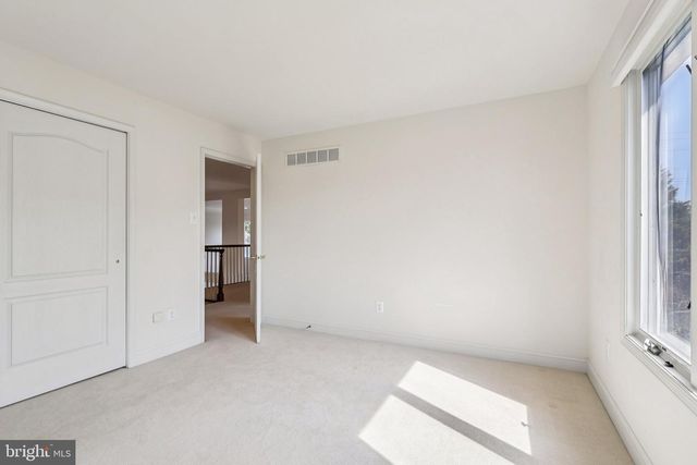 663 AUGUSTA CT, Berwyn, PA 19312