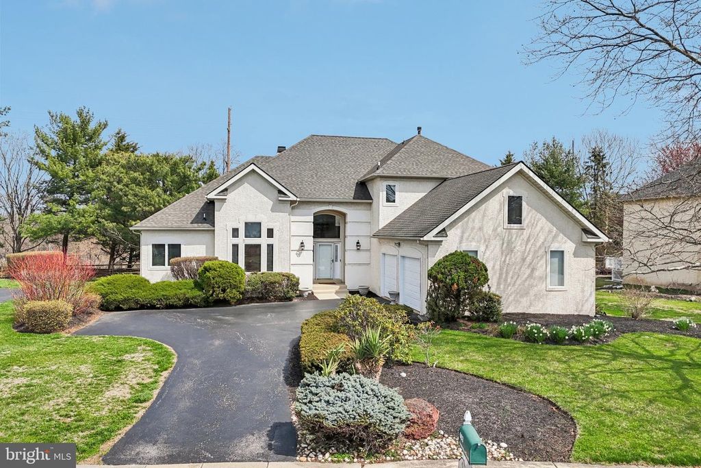 663 AUGUSTA CT, Berwyn, PA 19312