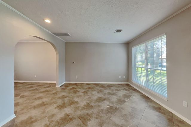 9322 Wandsworth Drive, Spring, TX 77379