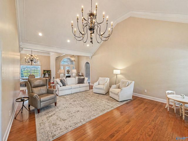 240 Braxton Court, Decatur, AL 35603