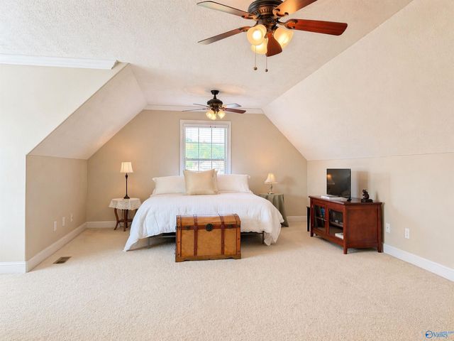 240 Braxton Court, Decatur, AL 35603