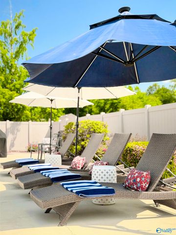 240 Braxton Court, Decatur, AL 35603