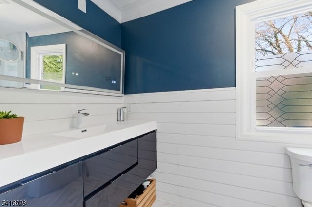 14 Cindy Ln, Jefferson Twp., NJ 07438