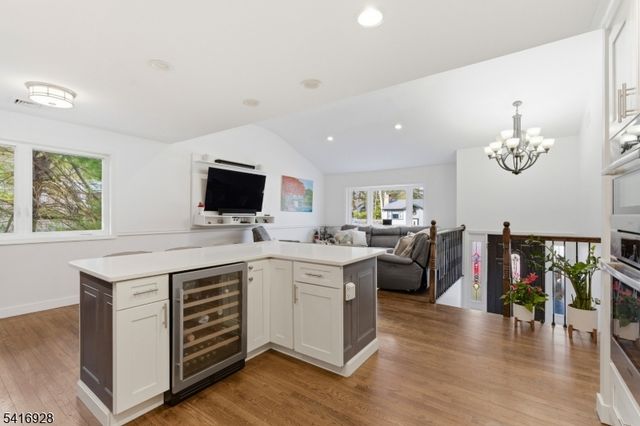 14 Cindy Ln, Jefferson Twp., NJ 07438