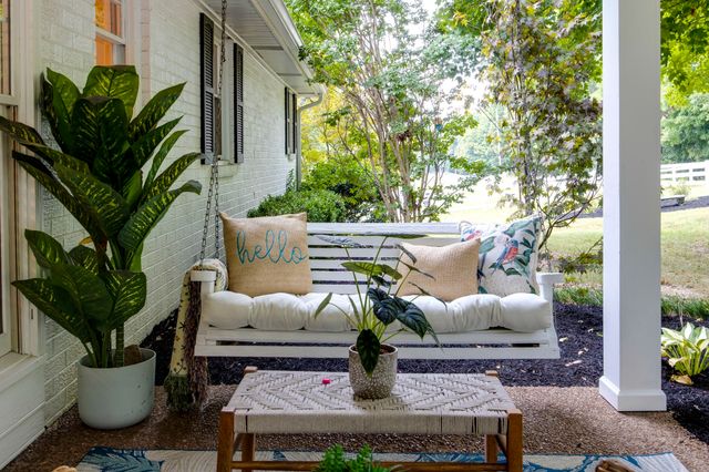 5845 Catholic Church Rd, Cedar Hill, TN 37032