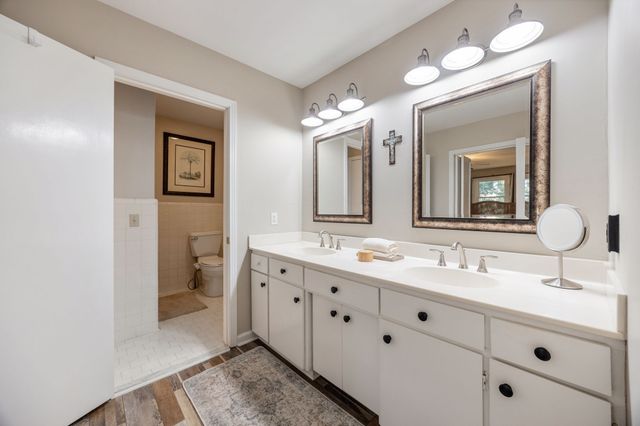 5845 Catholic Church Rd, Cedar Hill, TN 37032