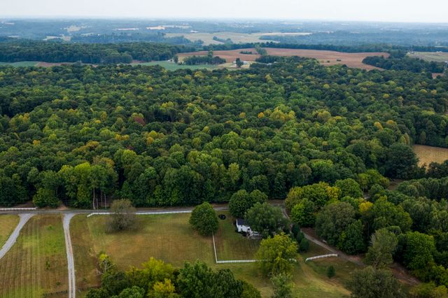 5845 Catholic Church Rd, Cedar Hill, TN 37032