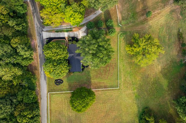 5845 Catholic Church Rd, Cedar Hill, TN 37032