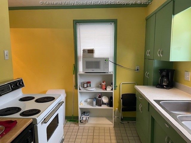 1107 Village Drive, South Charleston, WV 25309