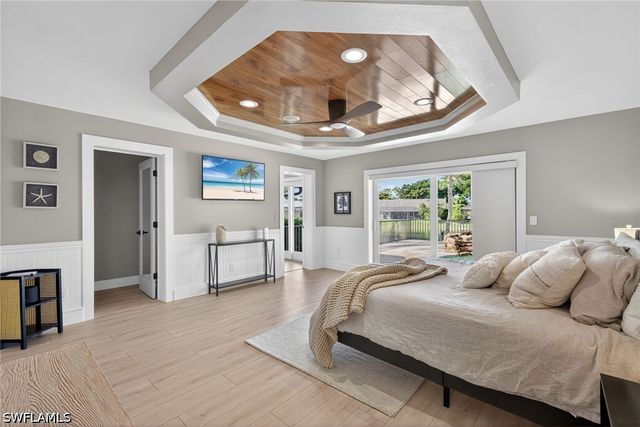2341 MAYFIELD CT 8, Naples, FL 34105