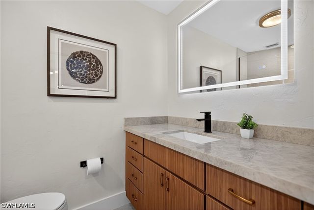 2341 MAYFIELD CT 8, Naples, FL 34105
