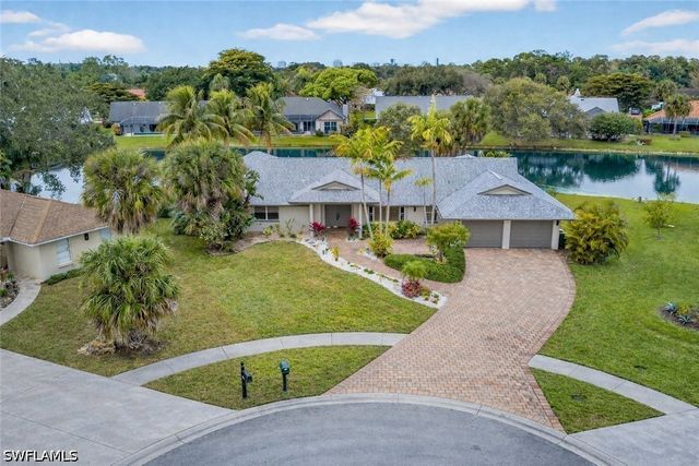 2341 MAYFIELD CT 8, Naples, FL 34105