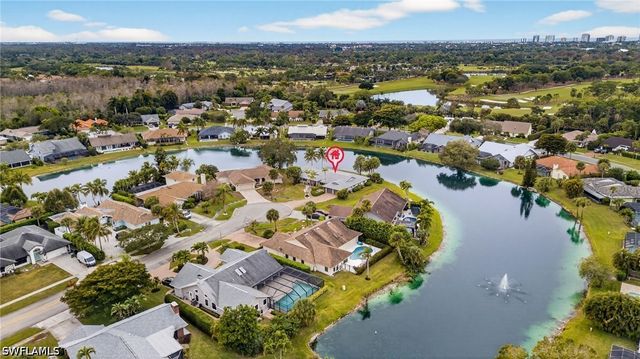 2341 MAYFIELD CT 8, Naples, FL 34105
