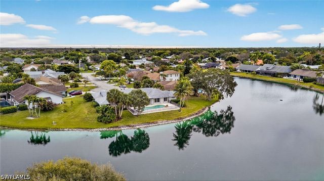 2341 MAYFIELD CT 8, Naples, FL 34105