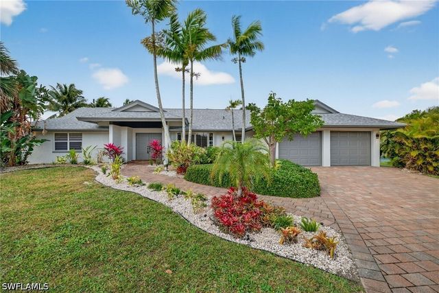 2341 MAYFIELD CT 8, Naples, FL 34105