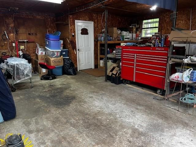 530 Burge Mountain Road, Hendersonville, NC 28792