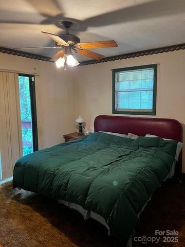 530 Burge Mountain Road, Hendersonville, NC 28792