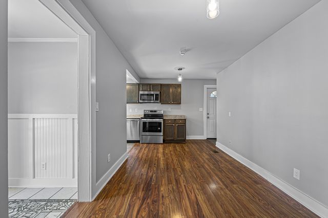 2405 Eden St, Nashville, TN 37208