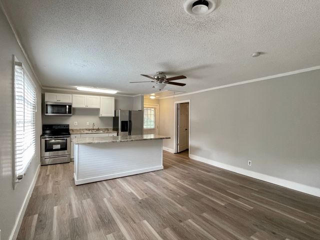 2405 Eden St, Nashville, TN 37208