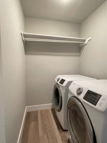 2405 Eden St, Nashville, TN 37208