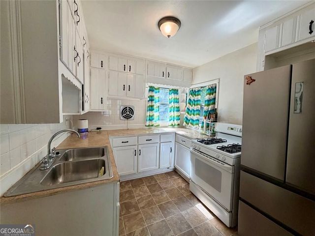 2246 Rhinehill Road, Atlanta, GA 30315