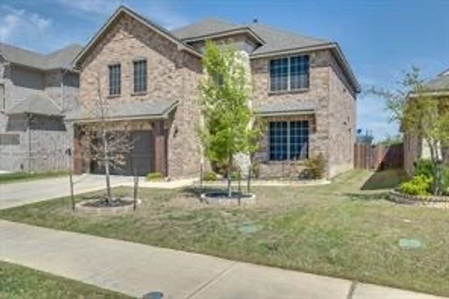 8208 Pine Meadows Drive, Fort Worth, TX 76244