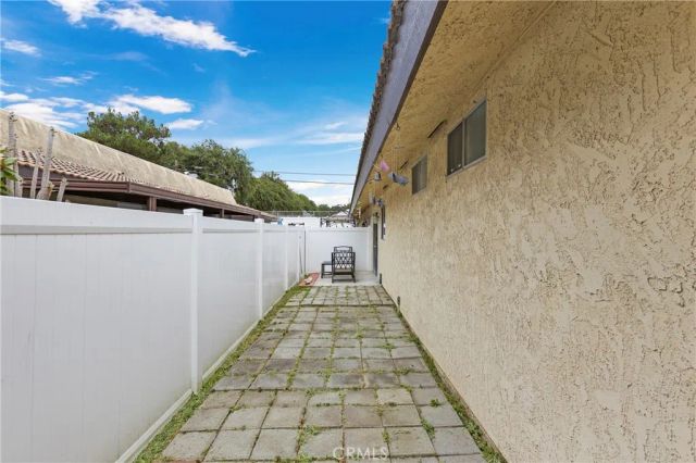 571 W Greenwood Avenue 12, La Habra, CA 90631