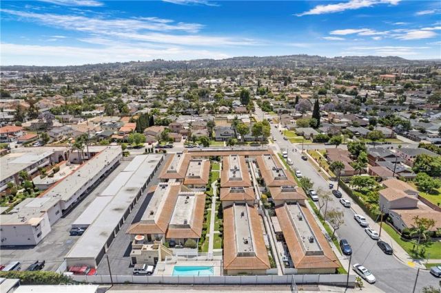 571 W Greenwood Avenue 12, La Habra, CA 90631