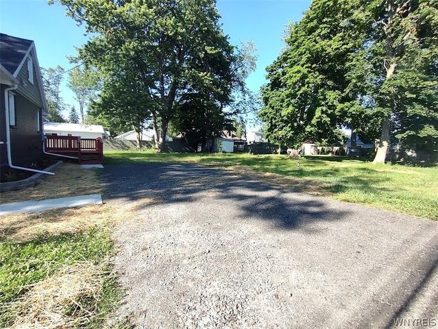 246 Kennedy Avenue, Evans, NY 14006