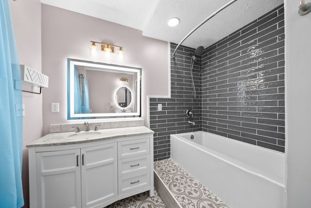 2275 Spruce Loop, Crossville, TN 38555