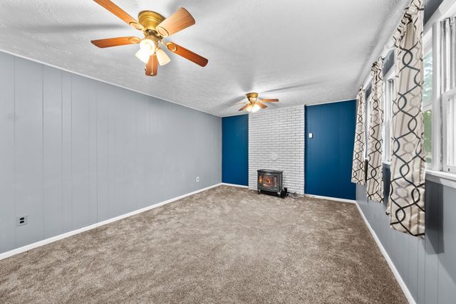 2275 Spruce Loop, Crossville, TN 38555