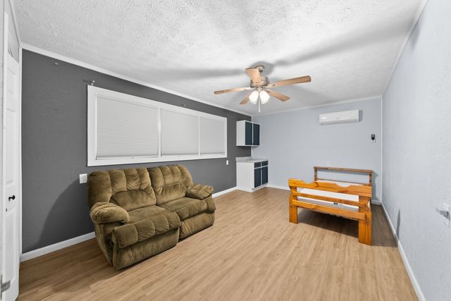 2275 Spruce Loop, Crossville, TN 38555