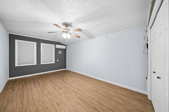 2275 Spruce Loop, Crossville, TN 38555