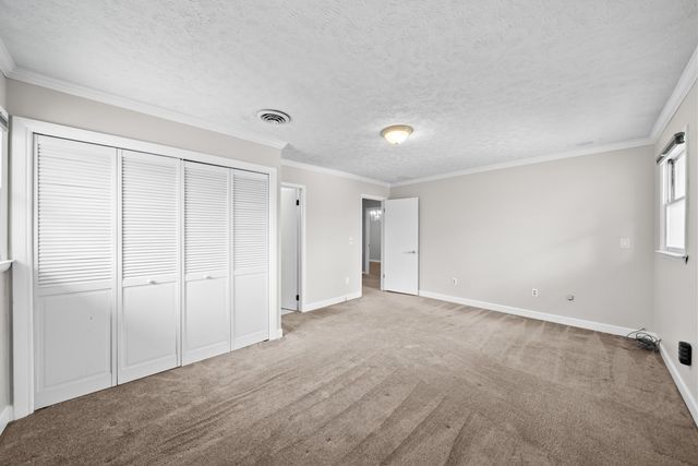 2275 Spruce Loop, Crossville, TN 38555