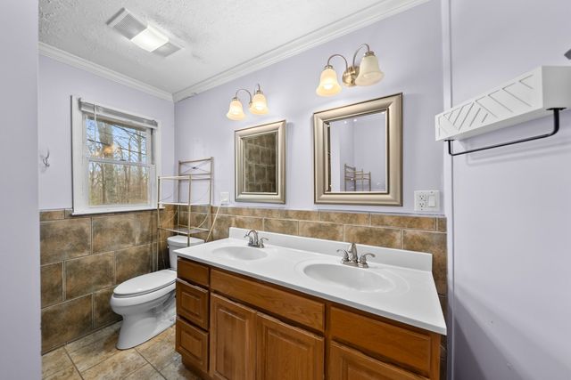 2275 Spruce Loop, Crossville, TN 38555