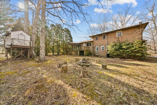 2275 Spruce Loop, Crossville, TN 38555