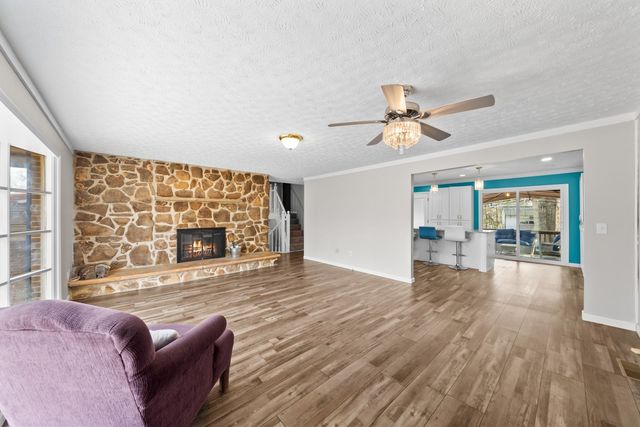 2275 Spruce Loop, Crossville, TN 38555